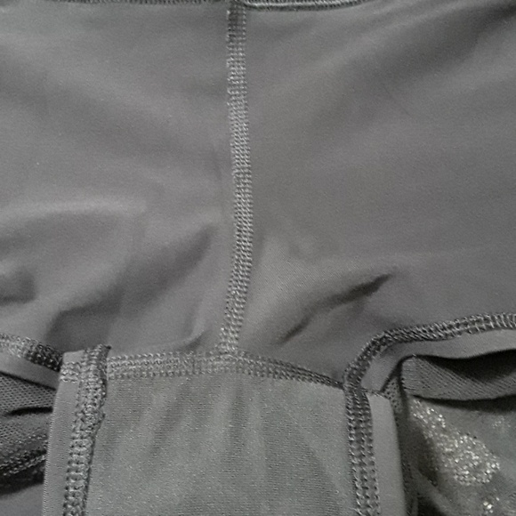 Lululemon City Sky Run Short - Picture 7 of 8